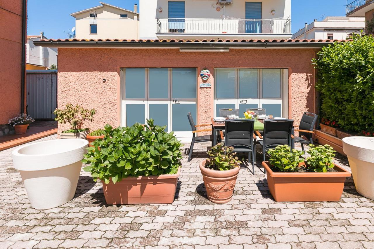 Galeria Home Apartments 安圭拉萨巴齐亚 外观 照片